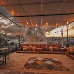 Sierra Cave Cappadocia 格雷梅